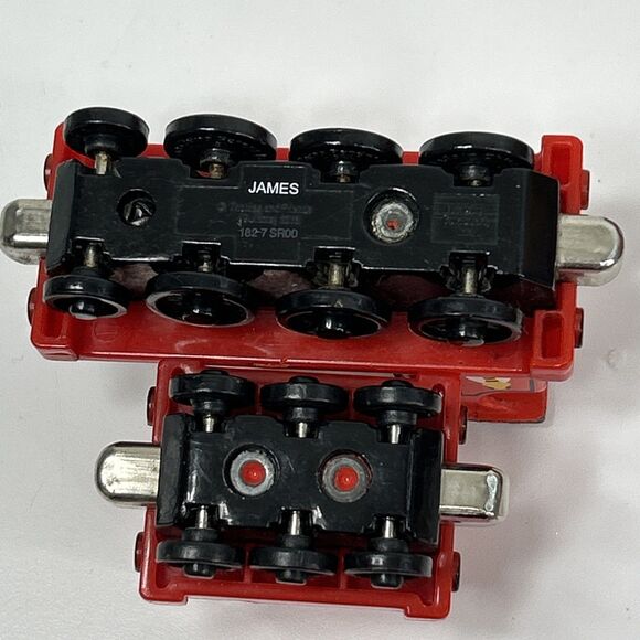 Thomas & Friends Wooden Railway Train Engine & Tender James Goes Buzz Buzz 2003 - Picture 6 of 7